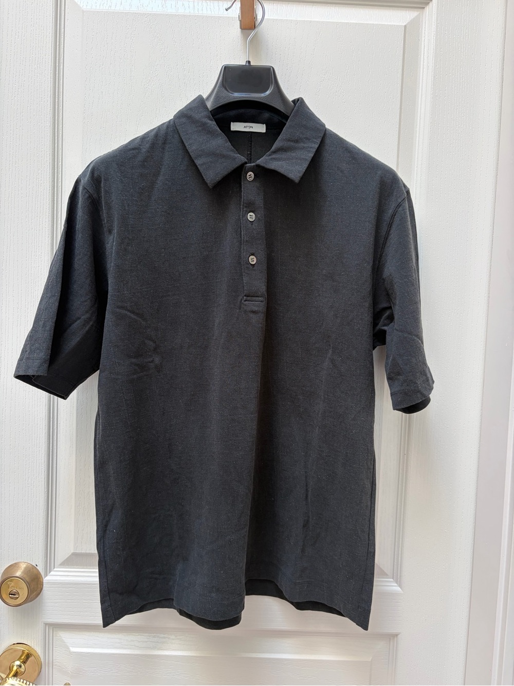 ATON Fresca plate loose fit polo shirt